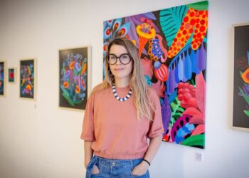 Paula Plim, a gaúcha que virou referência de arte urbana no sul da França