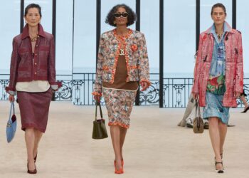 Por que o capital erótico das mulheres maduras está na moda