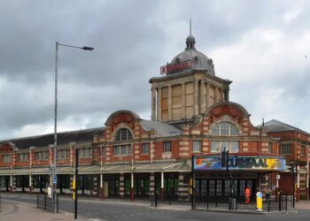 “Primeiro parque de diversões do mundo” pode reabrir na Inglaterra