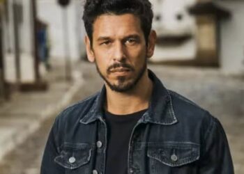 João Vicente de Castro foi escalado para o elenco da série “Tremembé”.