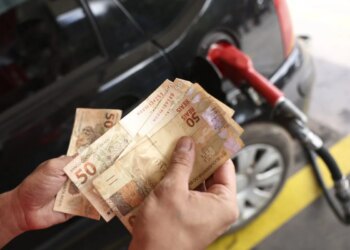 Câmara aprova projeto para ANP acessar dados fiscais no combate a fraudes em combustíveis