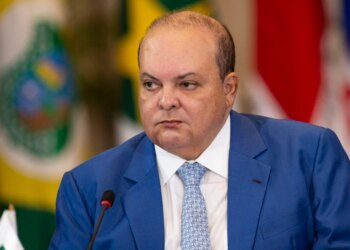 Mendonça desobriga Ibaneis de depor na CPI do Crime Organizado