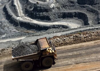 Entre a TerraBrás e as mineradoras estrangeiras