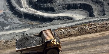 Entre a TerraBrás e as mineradoras estrangeiras
