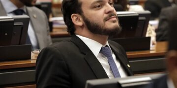 Ex-deputado do MDB é preso sob suspeita de facilitar fuga de faccionados na Bahia