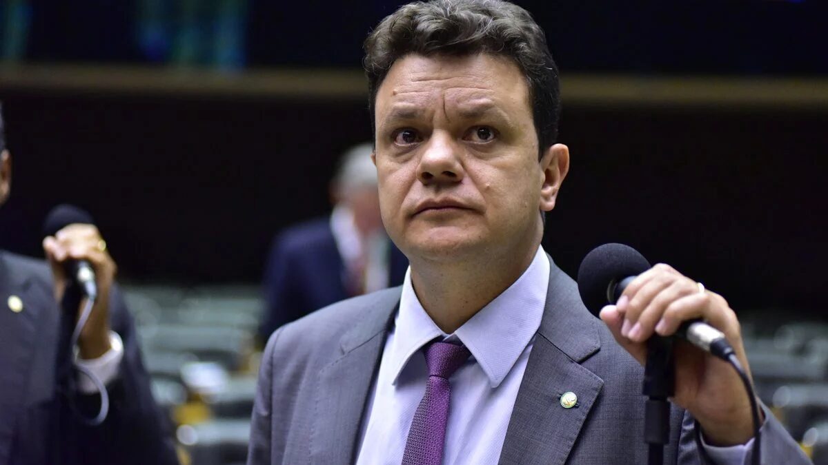Câmara elege Odair Cunha, do PT, para o TCU