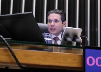 Motta cria comissão especial sobre o fim da escala 6×1