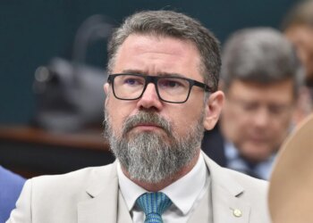A nova articulação bolsonarista para facilitar o acesso a armas