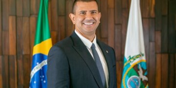 PSD vai ao STF para impedir que Douglas Ruas assuma o governo do Rio