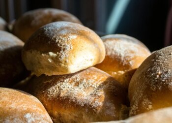 Este erro ao armazenar faz seu pão quentinho ficar duro e borrachudo