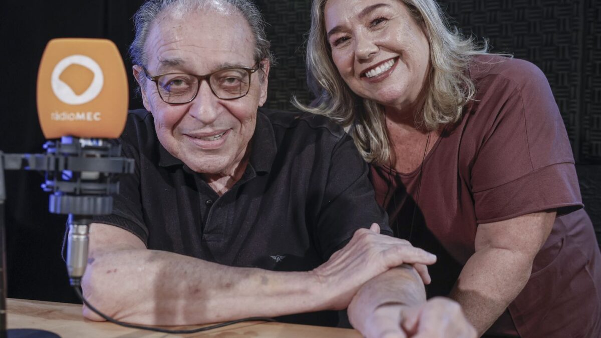 Rádio MEC: Nova temporada do Conversa com o Autor recebe Ruy Castro
