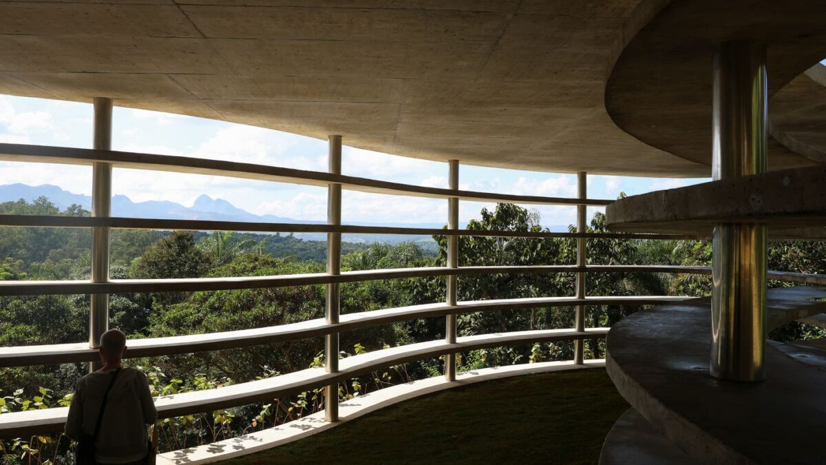 Inhotim celebra 20 anos com inauguração de três novas obras