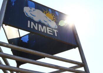 Regiões Nordeste e Sul têm alertas de temporais e ventos intensos