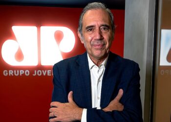 Jovem Pan muda a grade e cancela programas de Marco Antonio Villa