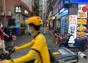 Guerra no Oriente Médio e consumo nos feriados impulsionam inflação na China
