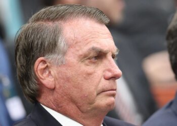 Nunes Marques arquiva ação de Bolsonaro contra Lula e Gleisi por ter sido chamado de ‘genocida’