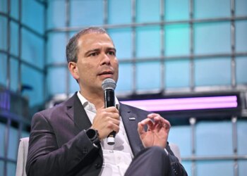 Mendonça manda ex-presidente do BRB para a Papudinha