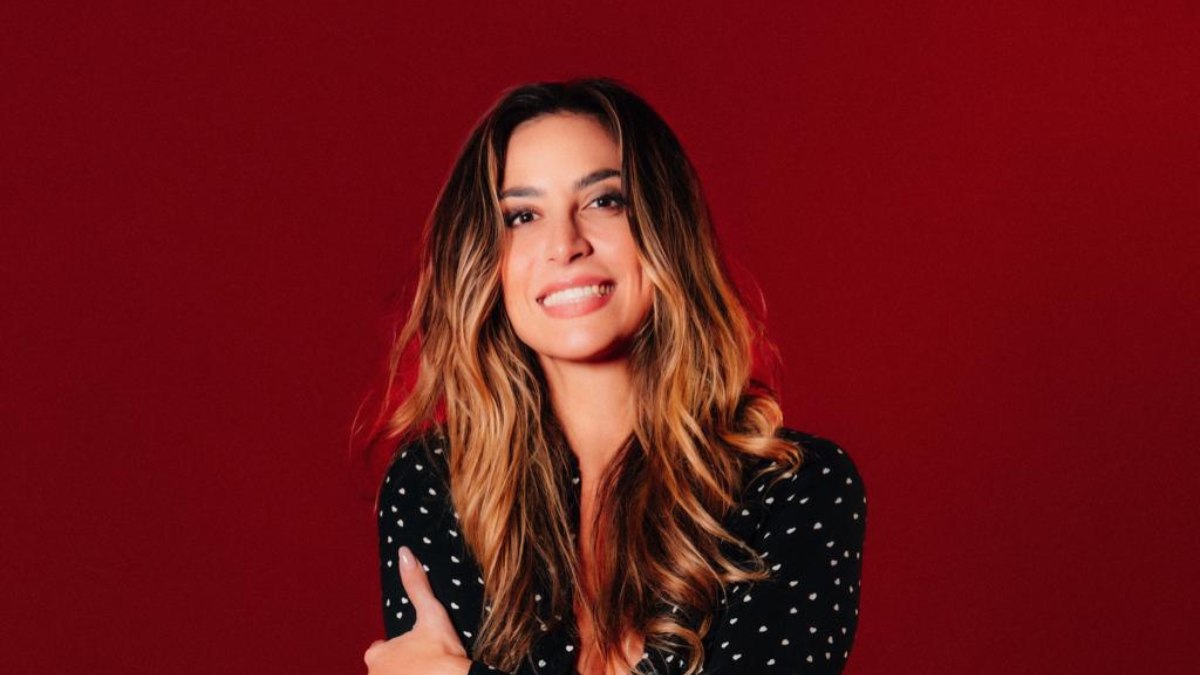 Thais Piza lança EP sobre amor, saudade e desilusões