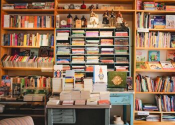 9 livrarias com café em São Paulo para ler sem pressa