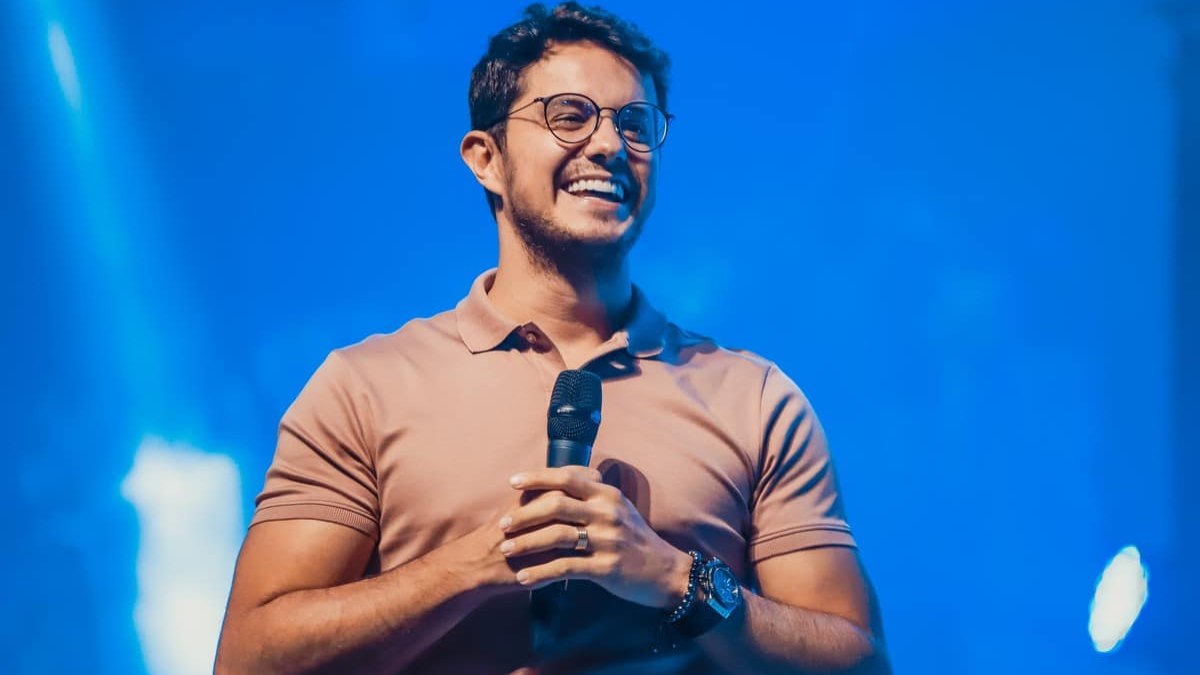 SBT encerra contrato com Deive Leonardo após meses no ar