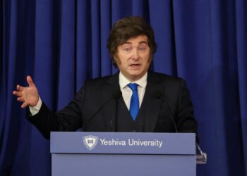 Argentina destinará parte das receitas das privatizações para Forças Armadas
