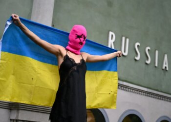 Bienal de Veneza inicia com polêmica por presença da Rússia