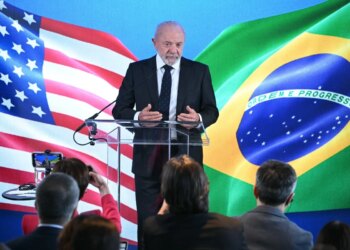 Classificação de PCC e CV como terroristas não entrou em pauta na reunião com Trump, diz Lula