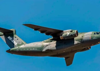 Embraer assina contrato de venda de aviões para os Emirados Árabes