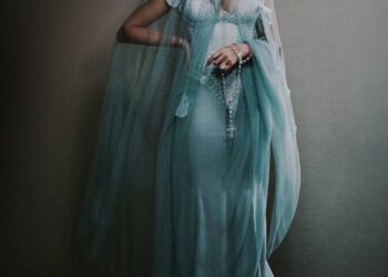 Georgina Rodríguez fala de devoção ao se inspirar em santa ao mostrar look do Met Gala 2026
