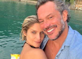 Marido de Isabella Santoni se derrete em aniversário da atriz