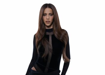 Marina Sena revela nova cor de cabelo no L’Oréal Professionnel Transformation Day em Paris