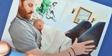 Meghan Markle celebra aniversário de 7 anos do Príncipe Archie com fotos raras e momento com Lilibet