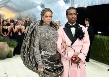 Rihanna e A$AP Rocky marcam presença no Met Gala 2026