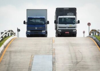 Lula diz que ampliará condições do Move Brasil 2 e cita caminhoneiros autônomos