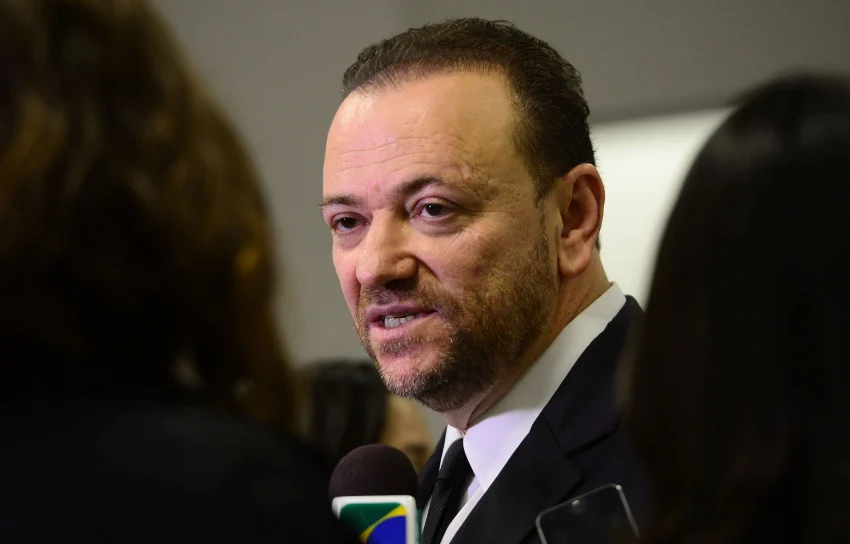 Presidente do PT admite recuo de Pacheco em candidatura ao governo de MG e diz que partido busca alternativas