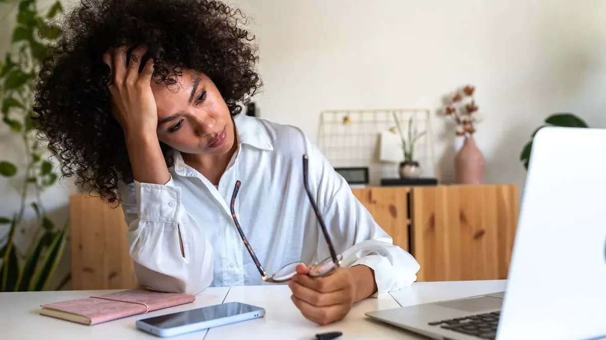 Tédio no trabalho? Conheça a síndrome de boreout