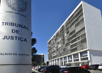 TJ do Paraná ‘converte’ juízes em professores e cria penduricalho de R$ 14 mil