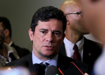 Cármen Lúcia dá 5 dias para Moro se defender em processo de calúnia contra Gilmar Mendes