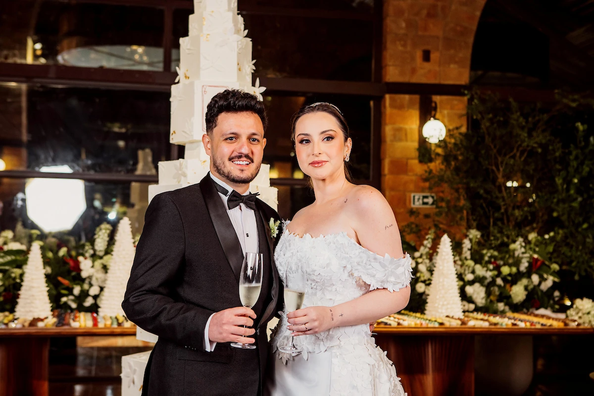 Virgínia Leite e Gabriel Del Piccolo dizem o tão esperado "sim"
