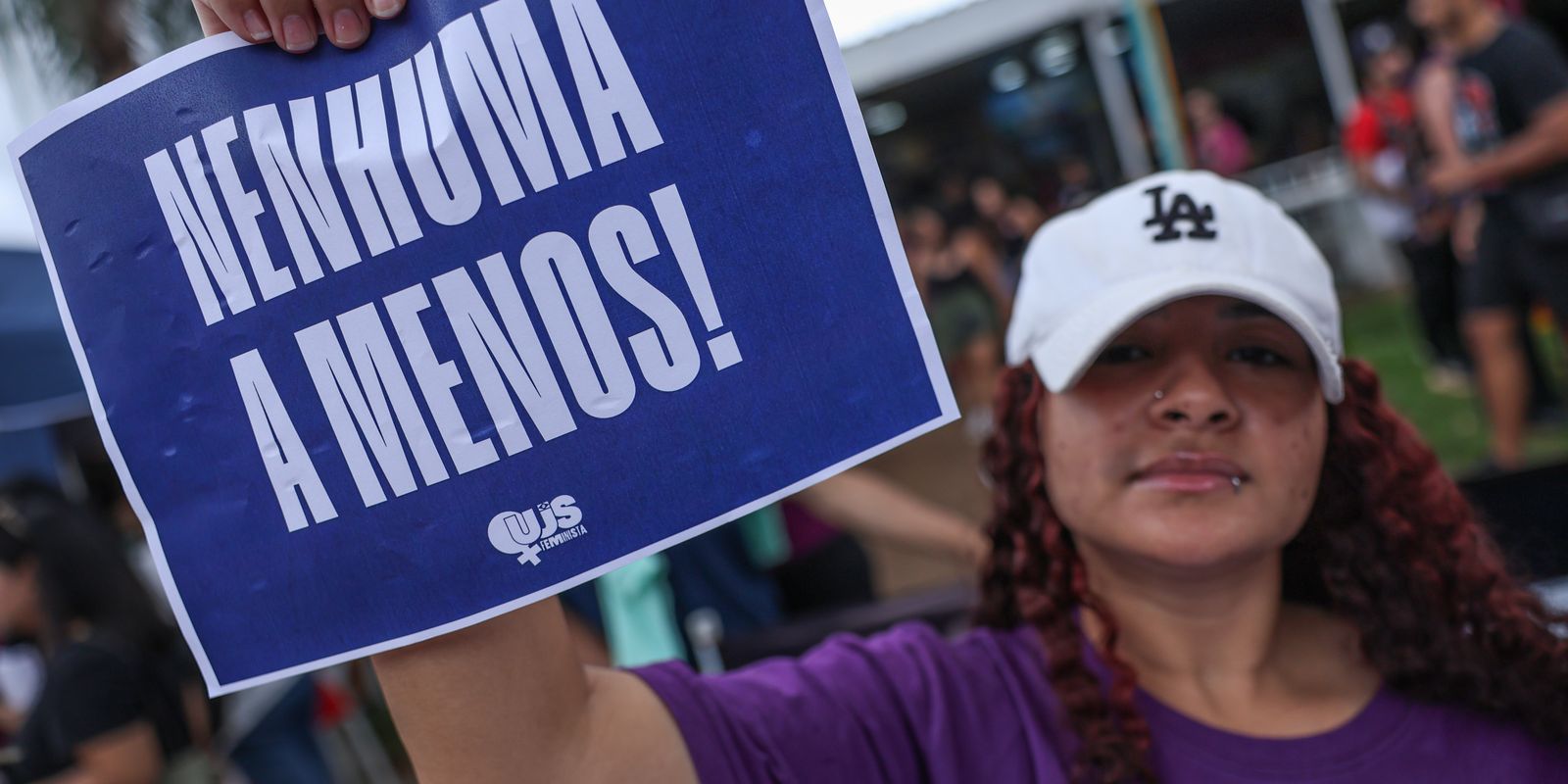 A Voz do Brasil incluirá apoio a mulheres vítimas de violência a partir de hoje