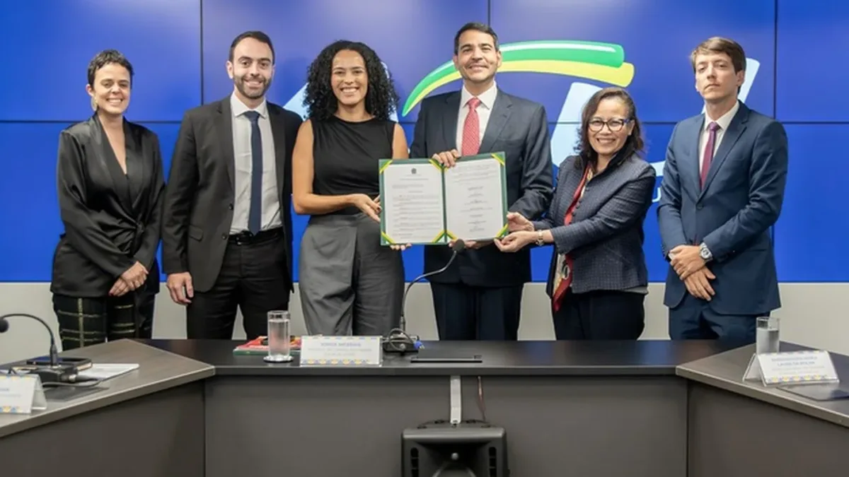 AGU assegura posse de servidora exonerada do Itamaraty após disputa racial