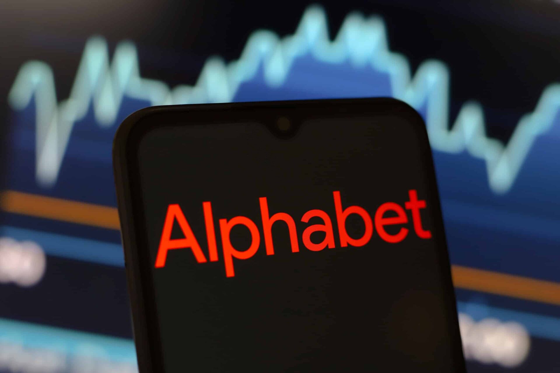 Ações da Alphabet despencam 5% após saída de pesquisadores de inteligência artificial