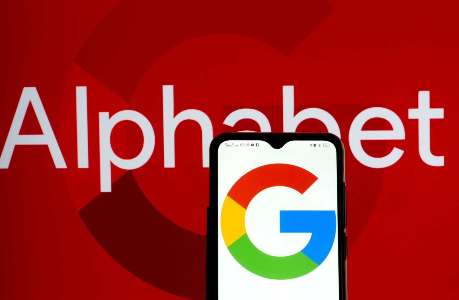 Anthropic recruta pesquisadores do Google e intensifica disputa por talentos em IA