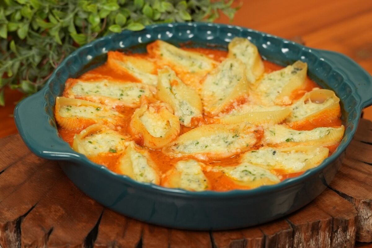Aprenda a fazer um Conchiglione 5 Queijos super cremoso e fácil de preparar