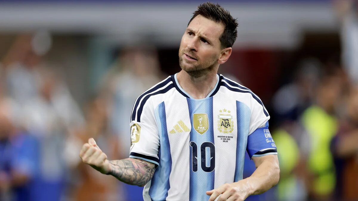 Argentina escala time sem Messi para jogo contra Jordânia na Copa do Mundo