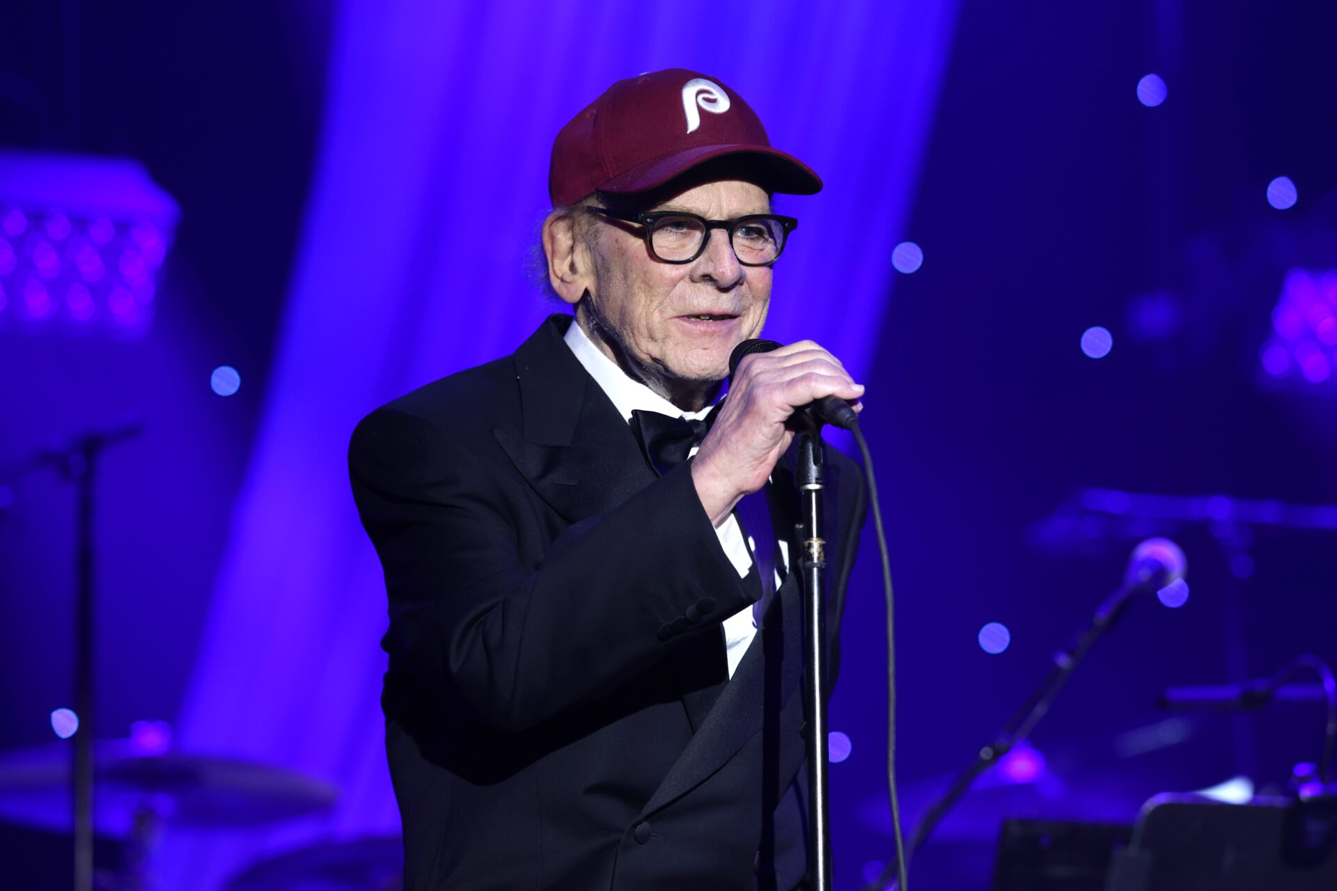 Art Garfunkel revela segredo de quase 40 anos de casamento: "Sou louco pela minha esposa"