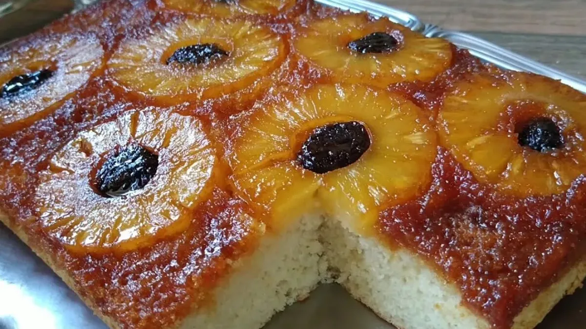 Bolo de abacaxi fofinho: a sobremesa deliciosa e prática que você precisa fazer!