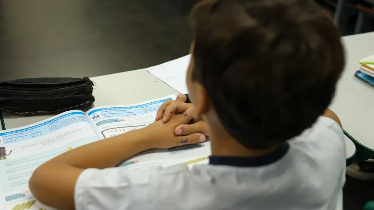 CNE atualiza diretrizes do ensino integral e estabelece prazo até 31 de outubro
