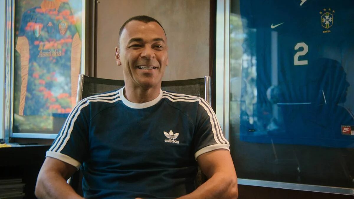 Cafu brilha em minissérie da Netflix sobre futebol de várzea, que estreia em 20 de junho
