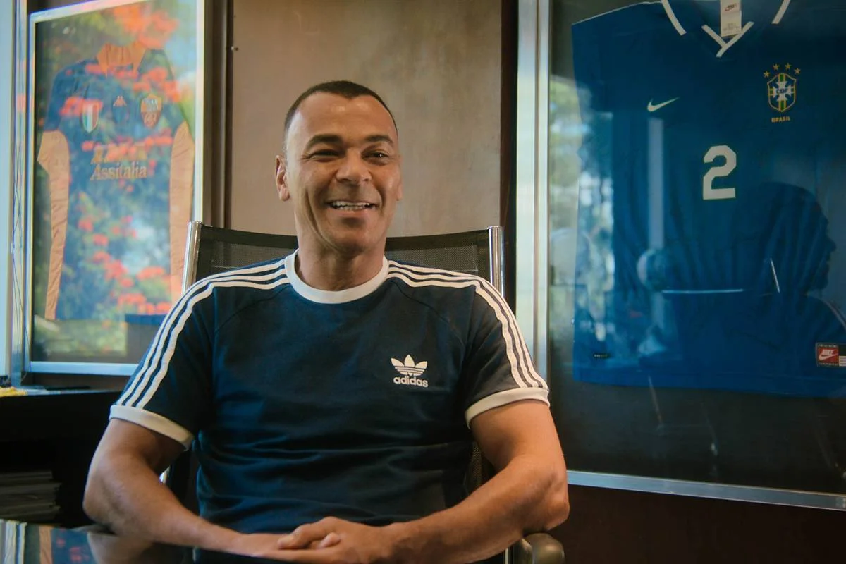 Cafu brilha em minissérie da Netflix sobre futebol de várzea, que estreia em 20 de junho
